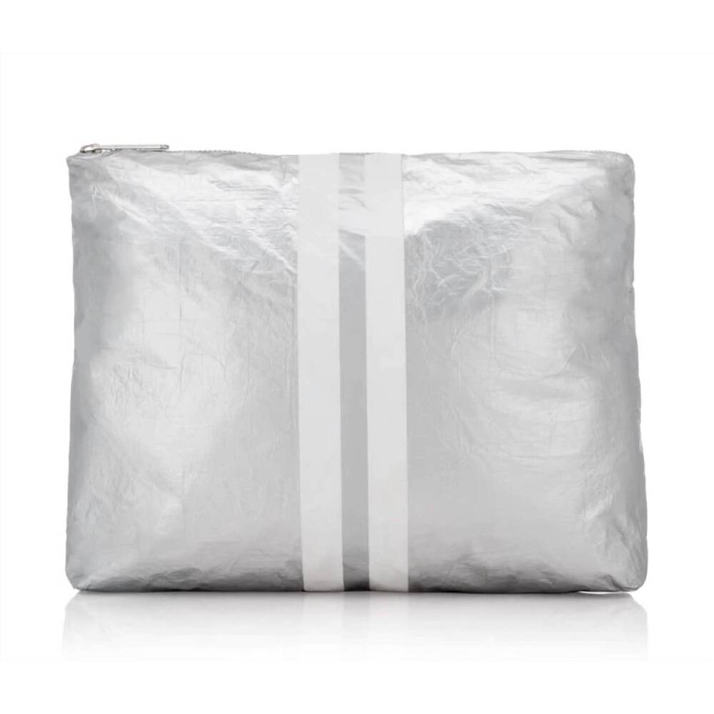 NEW HI LOVE TRAVEL women's zipper pouch in silver white lines